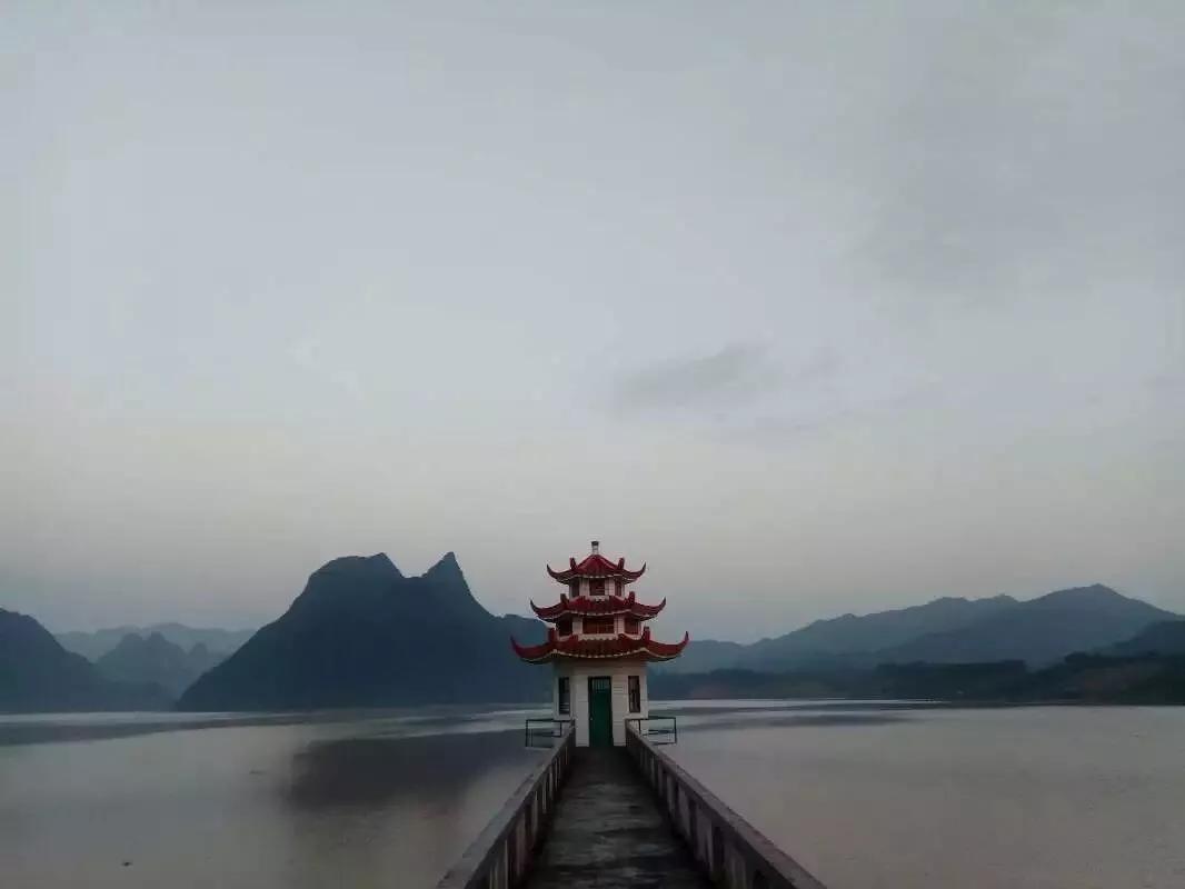 過了半輩子的人,或許你也會(huì)這么想